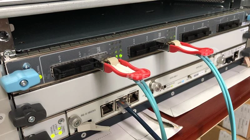 HTF QSFP-100GBASE-HTQS-HS4CE-ER4_MX240_MPC7E-MRATE HTF QSFP-100GBASE-HTQS-HS4CE-ER4_MX240_MPC7E-MRATE